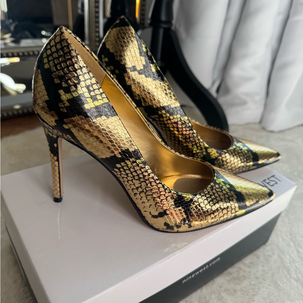 Gold Snake Nine West Pointy Toe Pumps